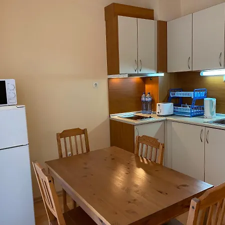 Gt Sunny Fort Apartment